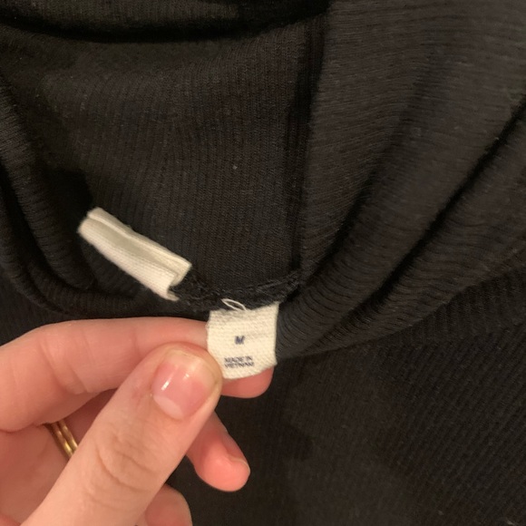 Gap Knit Dress - Picture 3 of 4